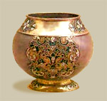 Серебряная братина с эмалью по сканному орнаменту. Москва. <nobr>XVII век.</nobr>