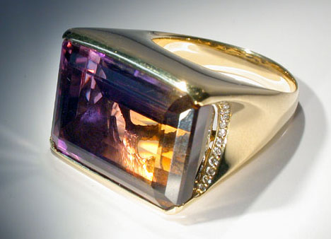 The ring. Gold, ametrine, diamonds