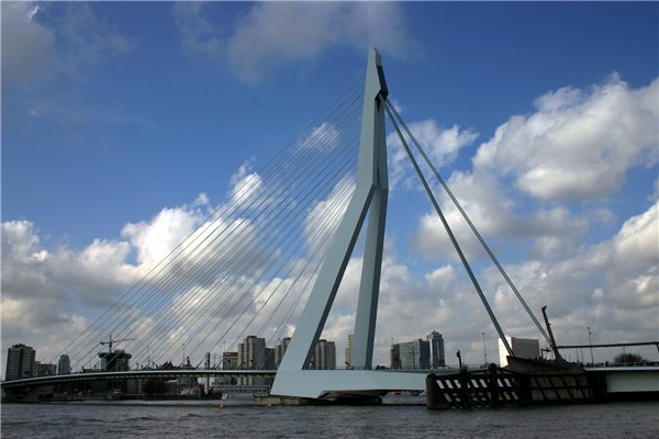 Красивые автомобильные мосты