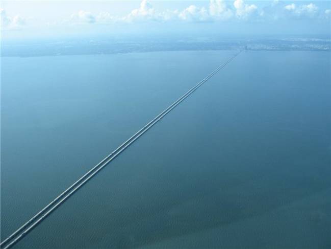 Красивые автомобильные мосты