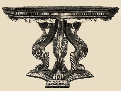 Стол на трех ножках (Италия)