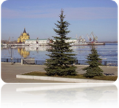 800px-Nizhny_Novgorod_The_spring_Strelka.jpg