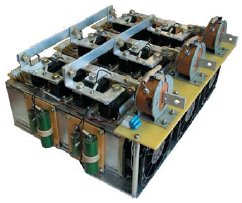 Силовой блок реверсивного трехфазного тиристорного моста